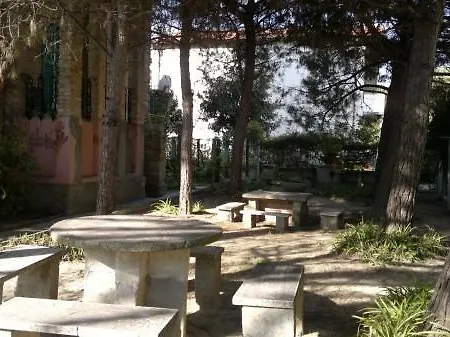 Carletta Apartman *